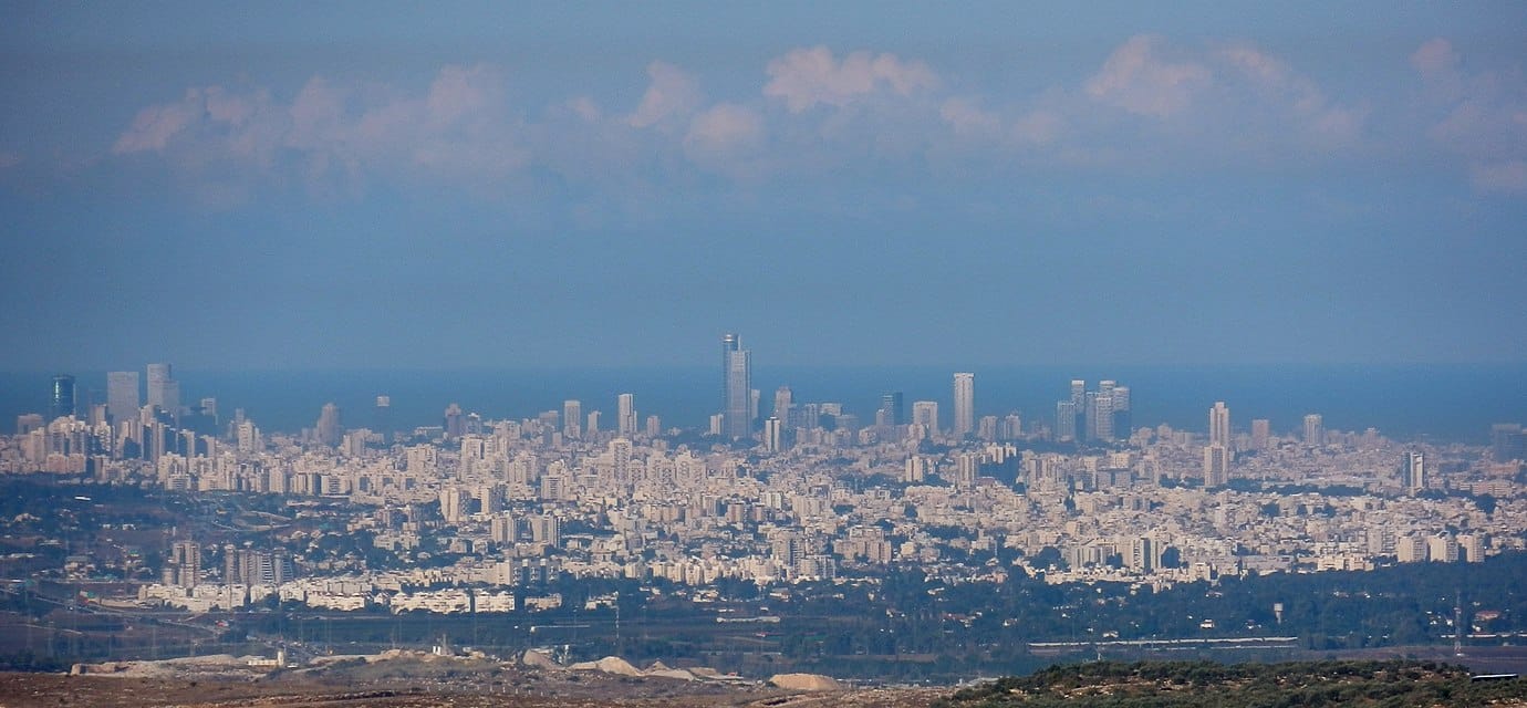 הנוף מביתה של אורית קאופמן בפדואל