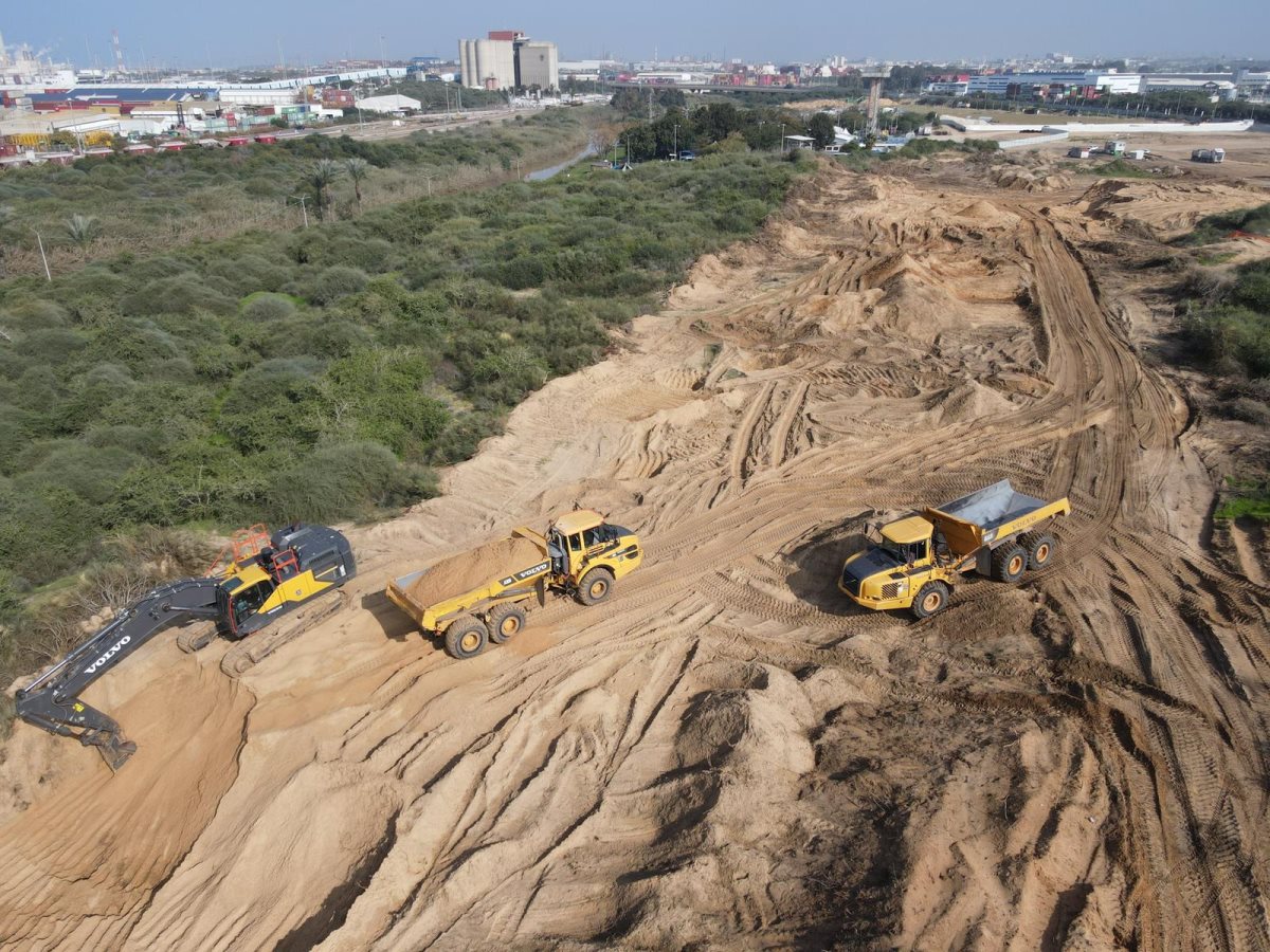 העבודות בפארק לכיש. צילום: עיריית אשדוד